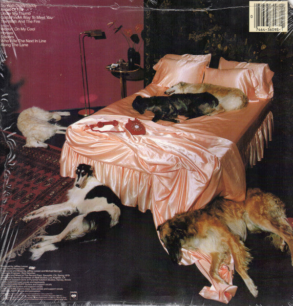 Hounds (2) : Puttin' On The Dog (LP, Album, Pit)