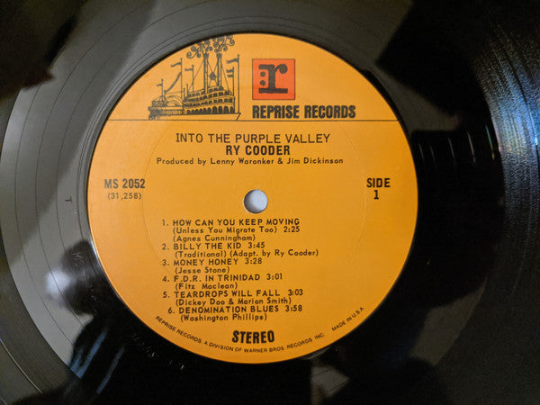Ry Cooder : Into The Purple Valley (LP, Album, RP, Gat)
