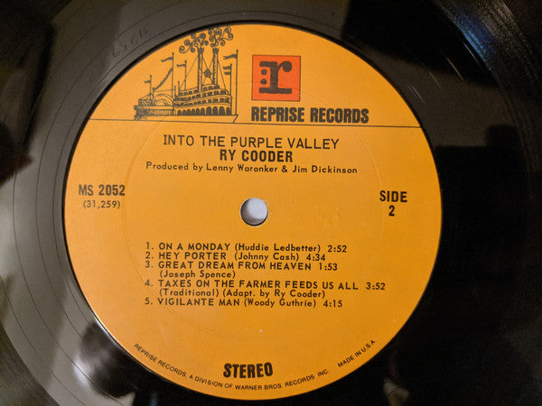 Ry Cooder : Into The Purple Valley (LP, Album, RP, Gat)