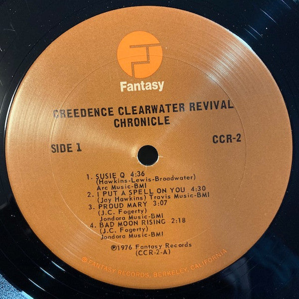 Creedence Clearwater Revival Featuring John Fogerty : Chronicle - The 20 Greatest Hits (2xLP, Comp, San)