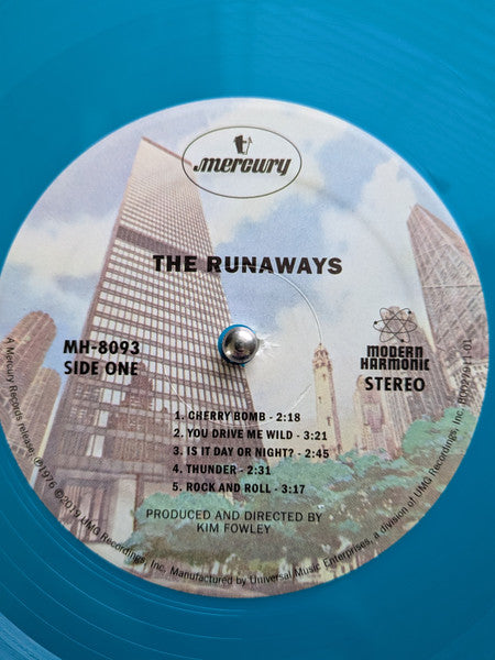 The Runaways : The Runaways (LP, Album, Club, Ltd, RE, Blu)